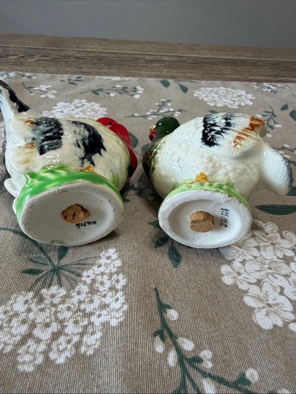 VTG‎ Japan Thanksgiving Hand-Painted Ceramic Turkey Salt & Pepper Set